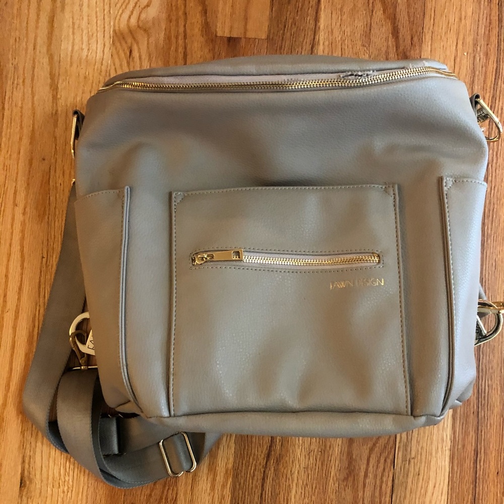 Fawn Design Diaper bag Gray